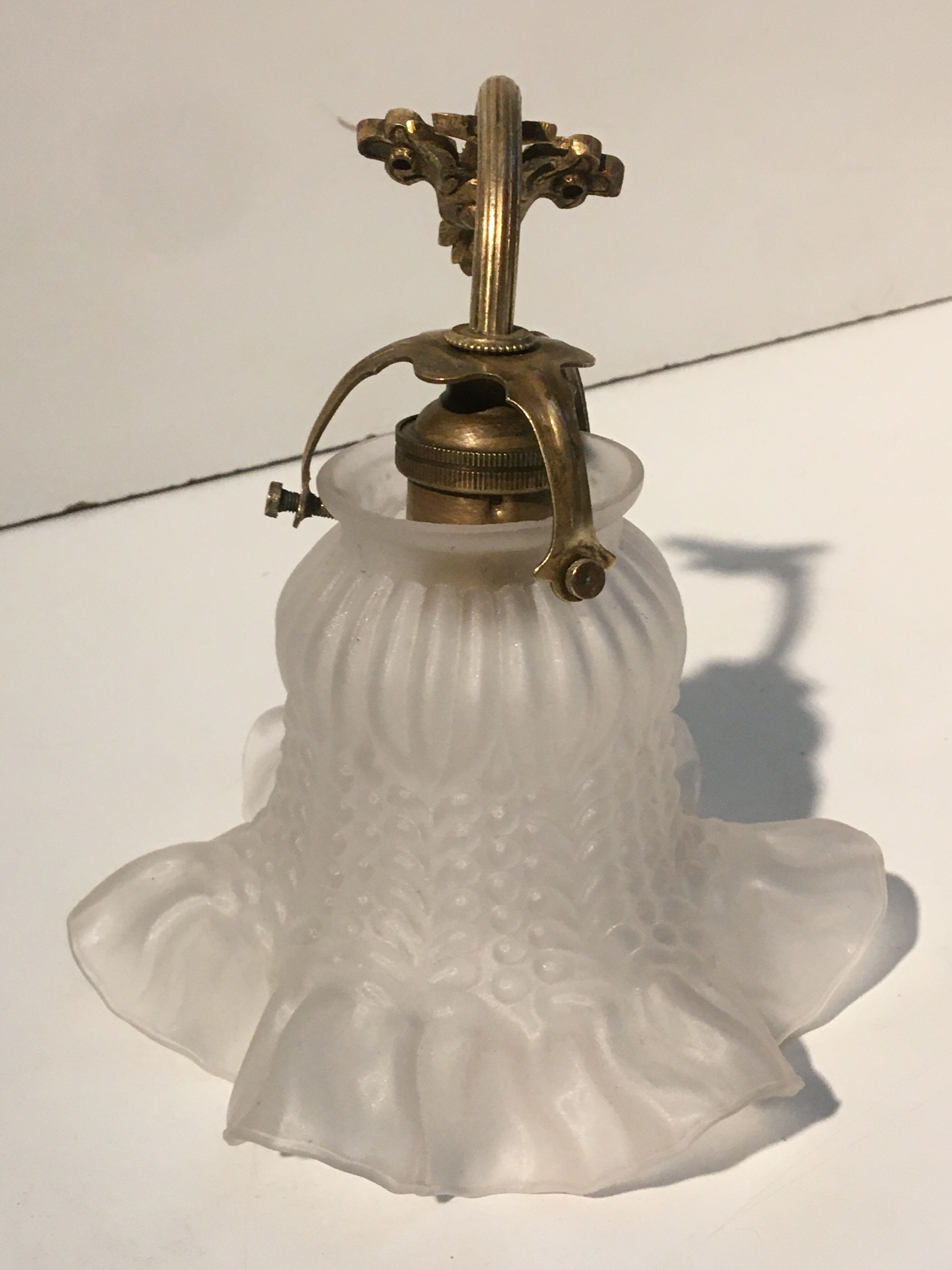 Brass Art Deco tulip sconce