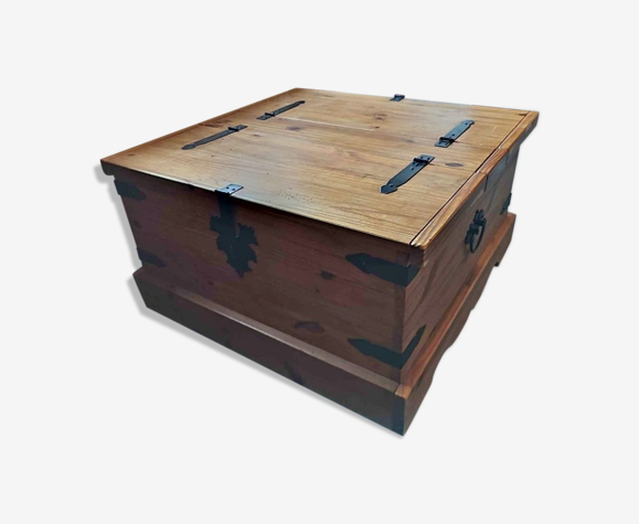 Coffre table basse en bois chêne