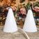 Paire de lampes teepee en verre blanc