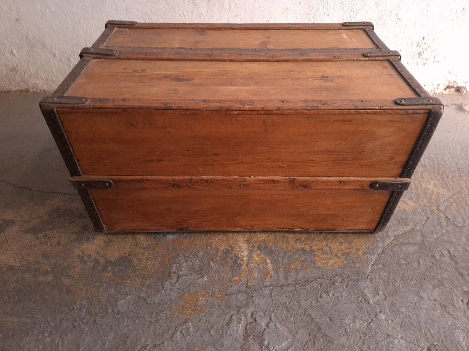 Malle de rangement en bois