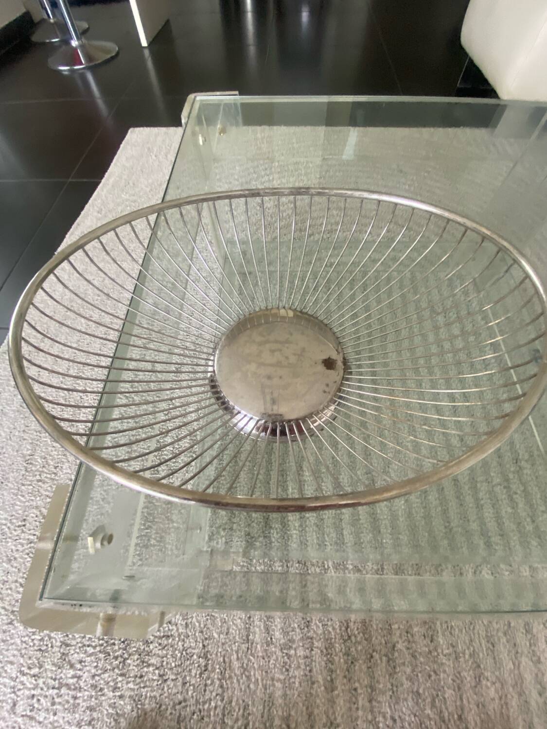 Vintage basket from De Uberti Italy in silver metal