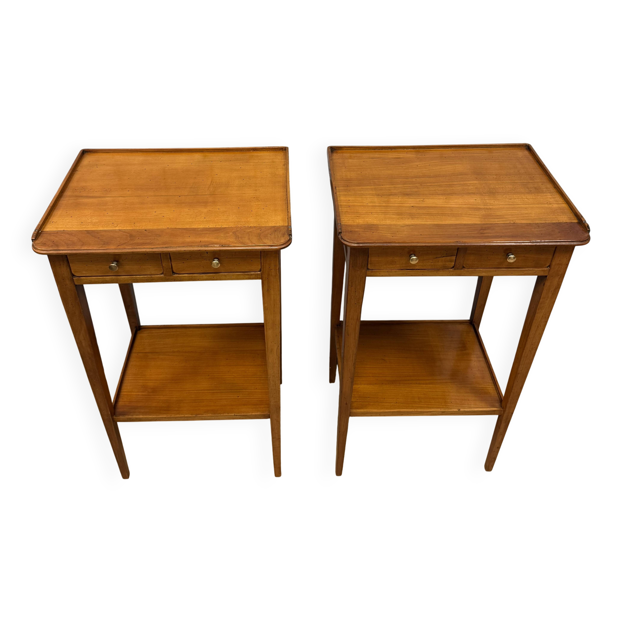 Pair of small side tables in cherry wood.