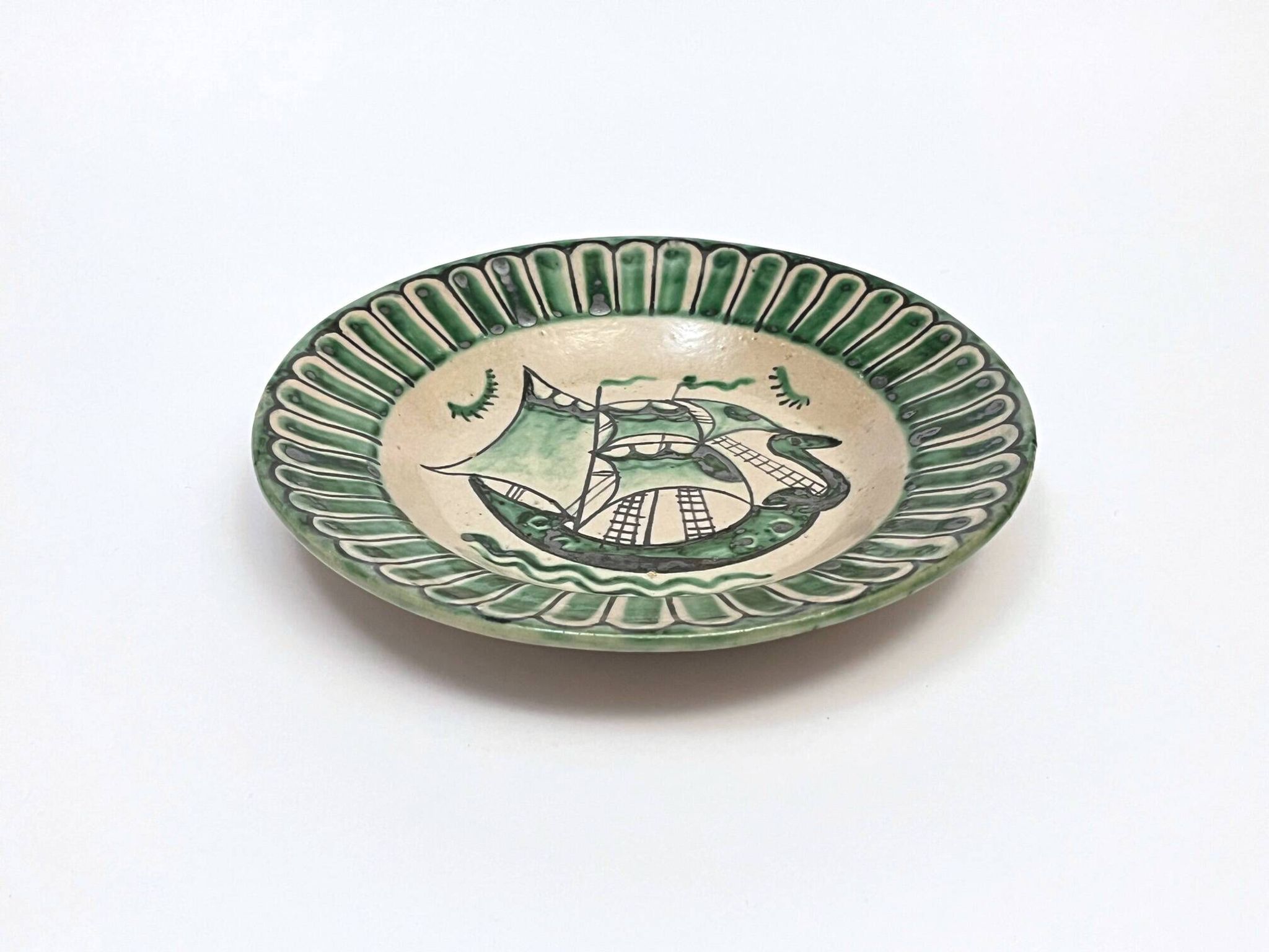 4 Vietri plates decorated by Fabbrica Ceramica Avallone, 1930s