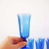 Set of 9 blue champagne flutes
