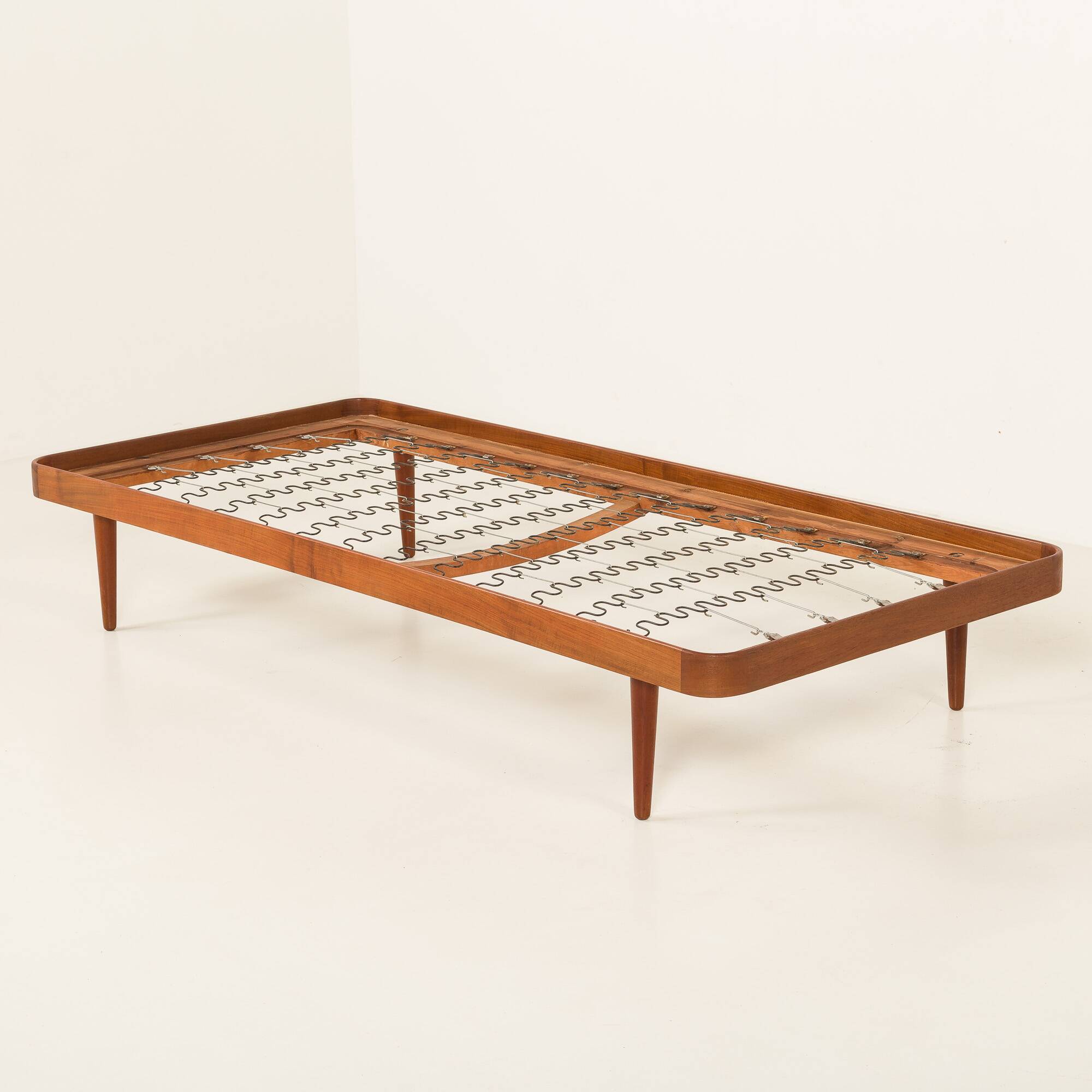Danish teak daybed in black leather in Hans Wegner style, 1960s