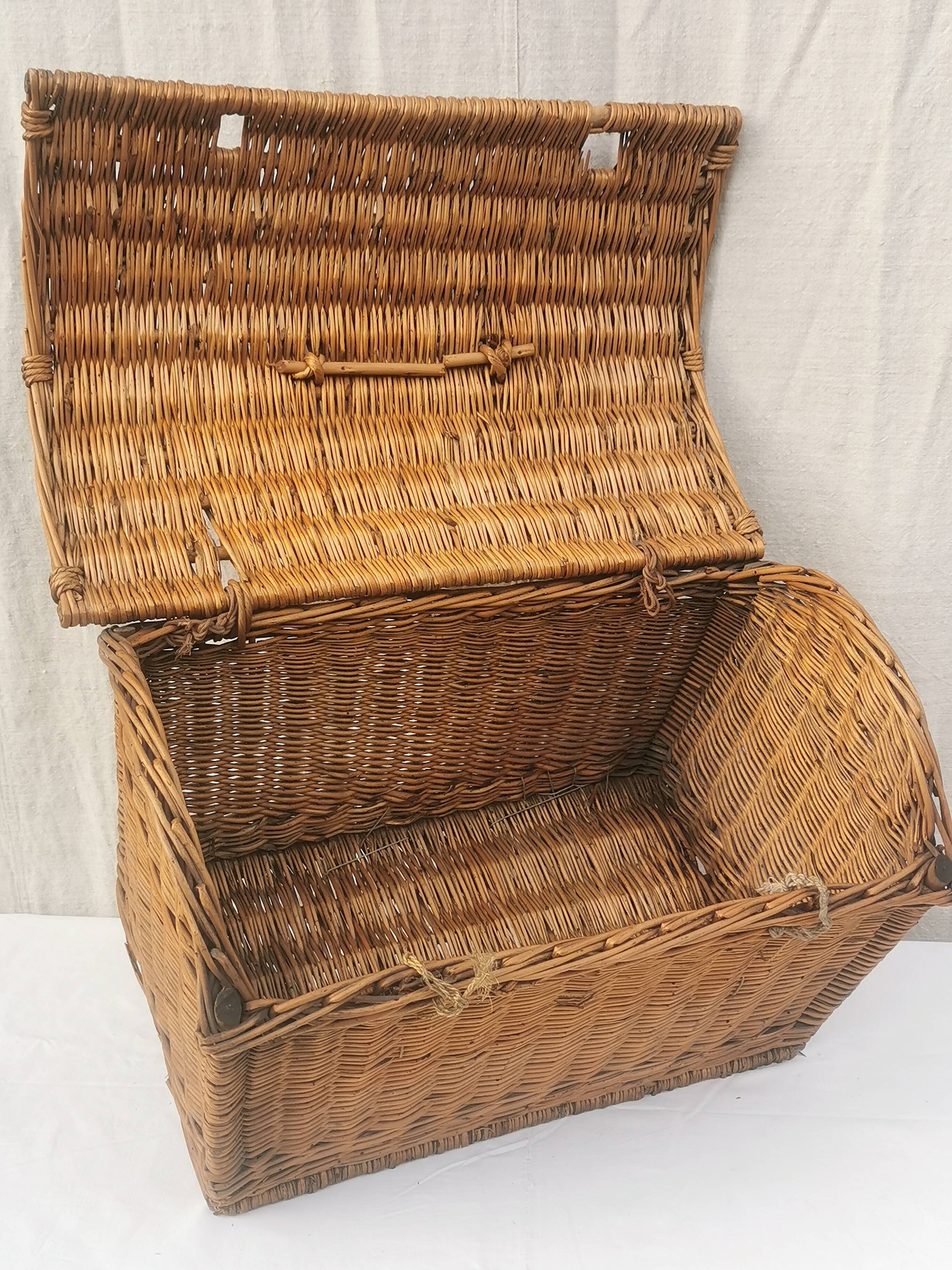 Large vintage wicker basket