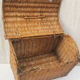Large vintage wicker basket