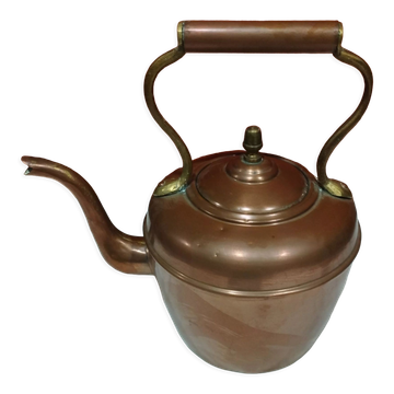 Bouilloire en cuivre et laiton