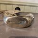 Pied de lampe desing vintage en laiton forme vague