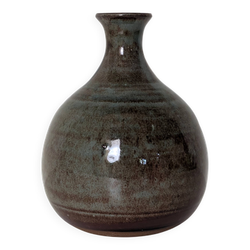 Ceramic vase