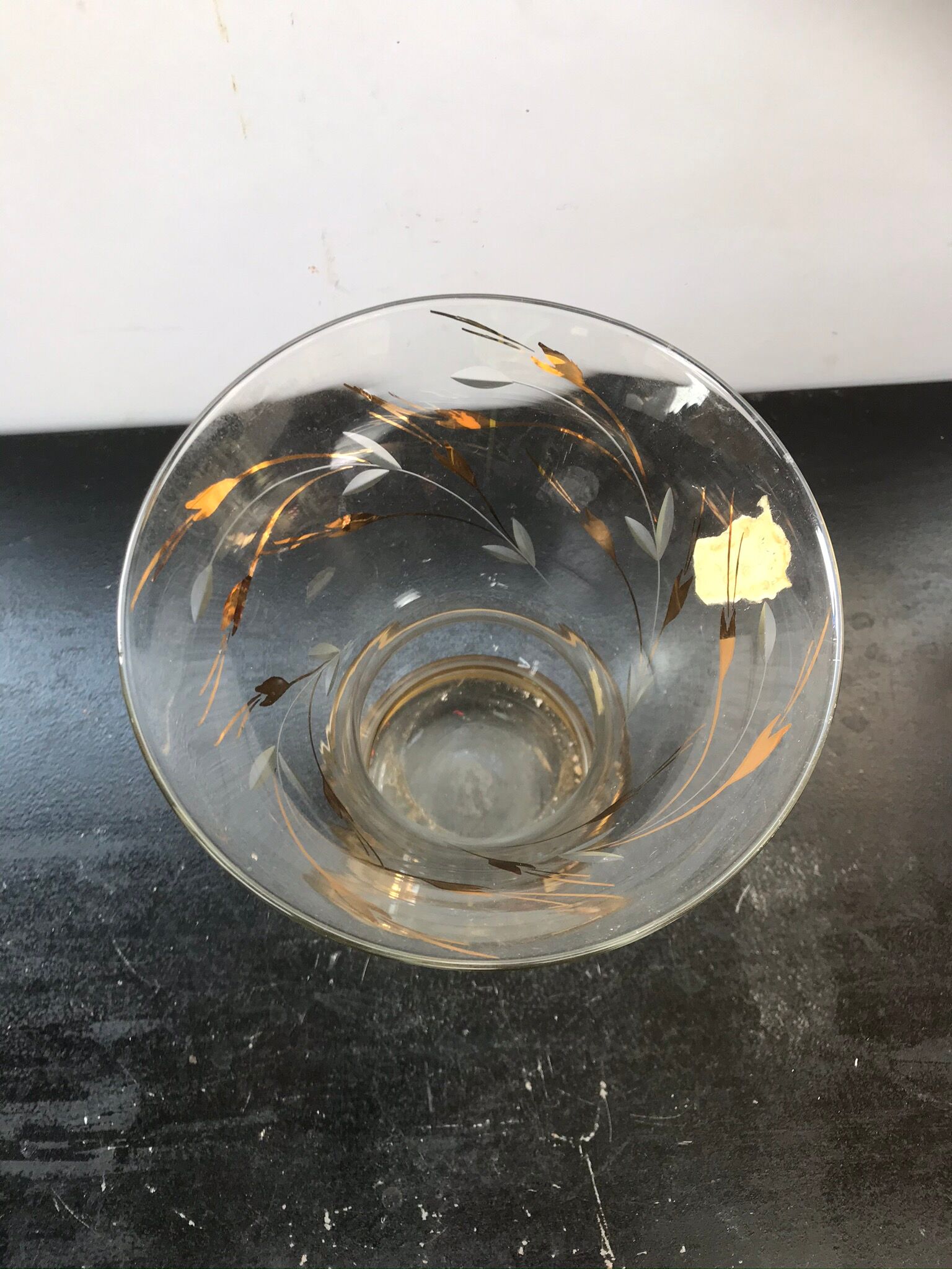 Vase art glassware Beaulieu glass decor vintage golden flowers