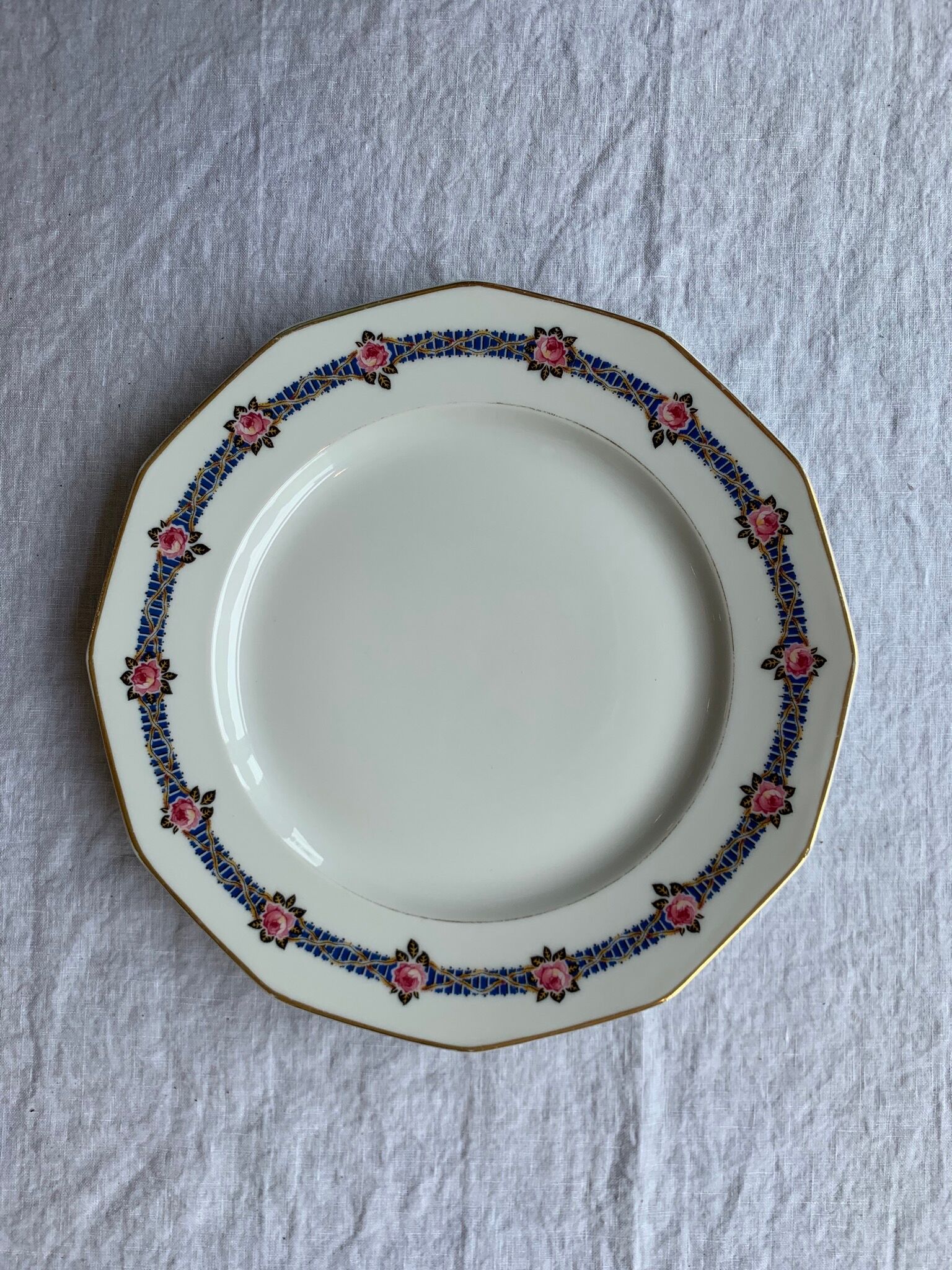 6 assiettes guirlande de roses