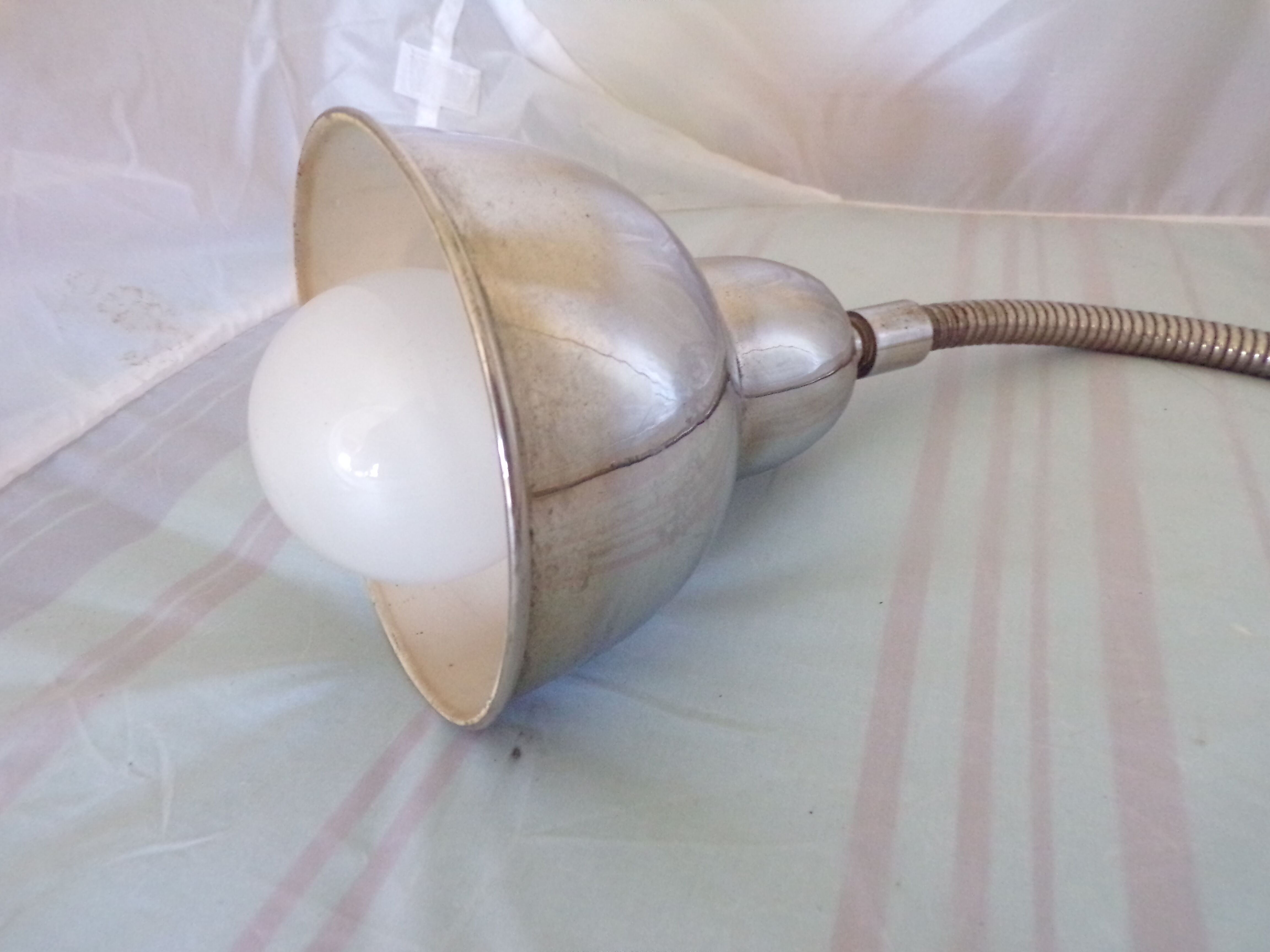 Lampe industrielle usine
