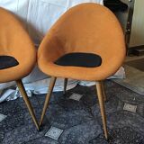 2 vintage chairs
