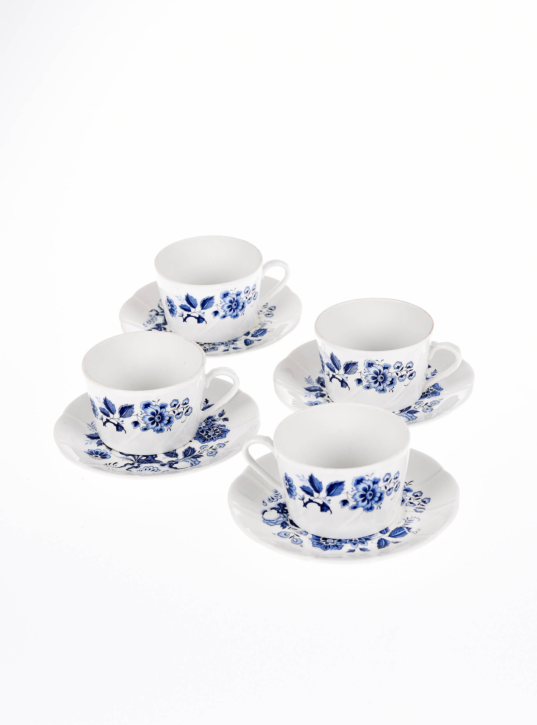Lot De 6 Tasses En Porcelaine Apilco
