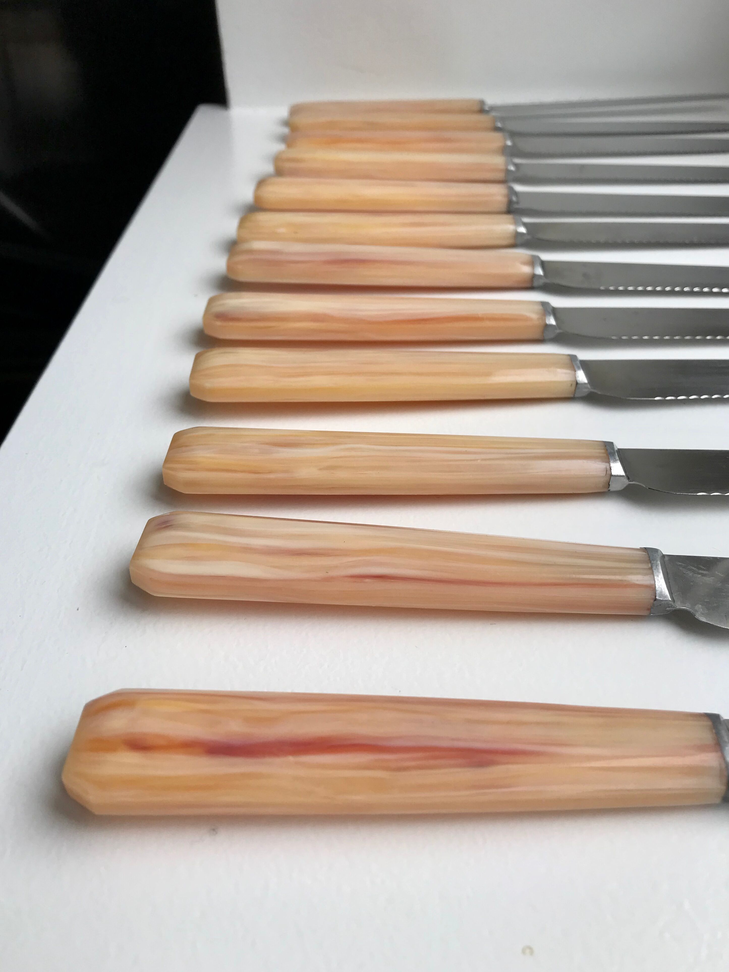 Set of 12 horn knives 50s-60s