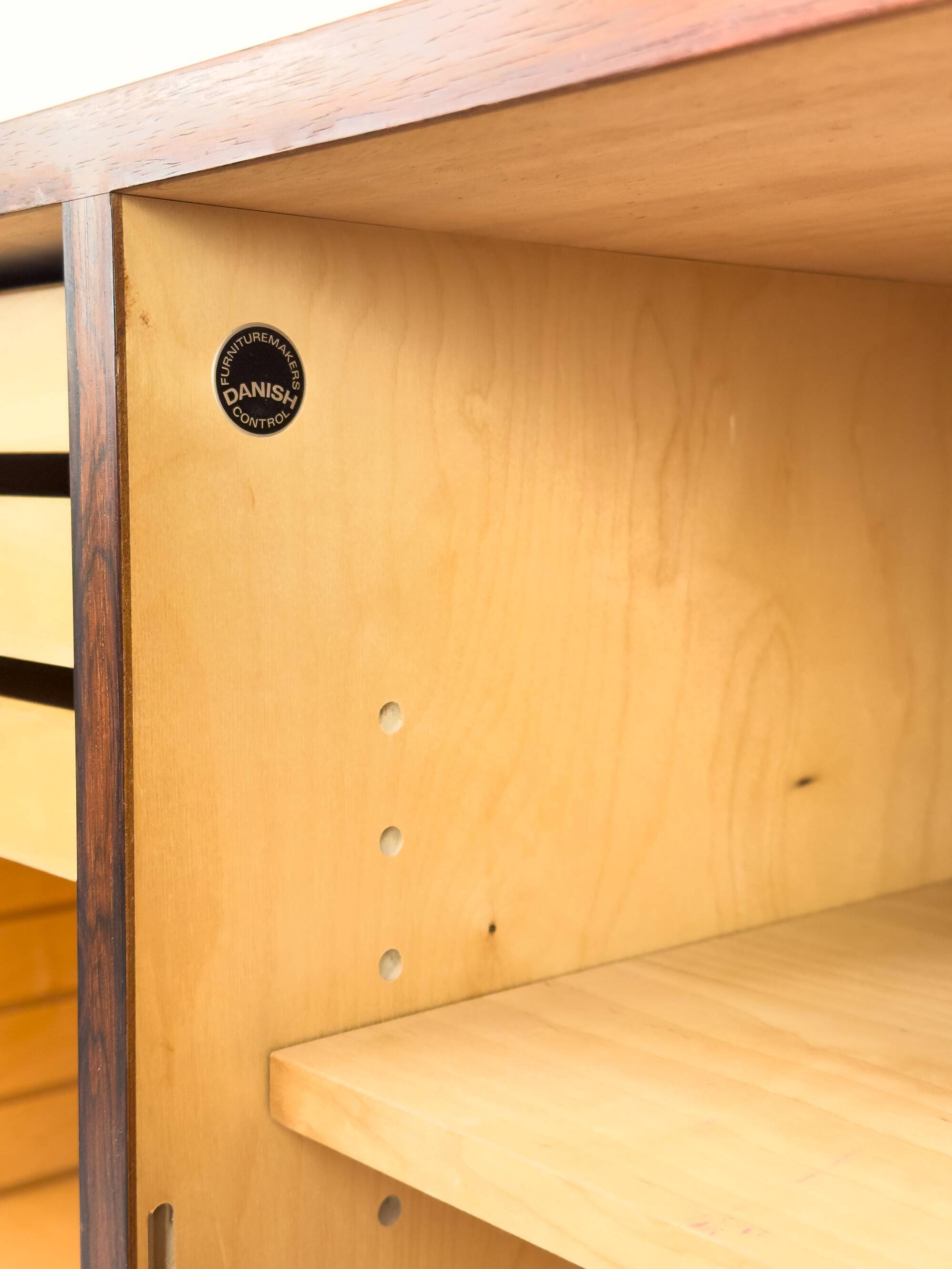 Buffet danois par Carlo Jensen pour Hundevad & Co., années 1960