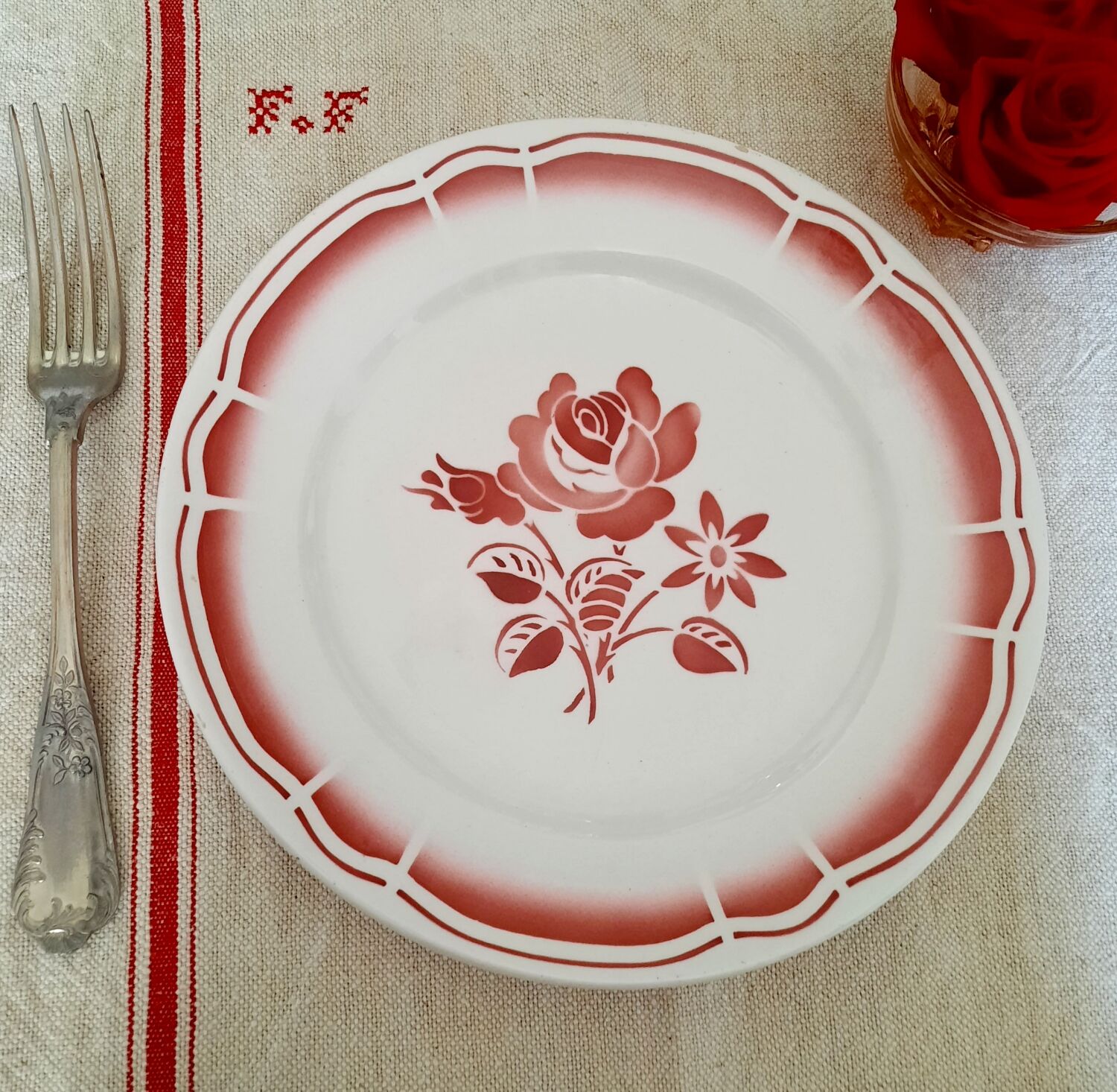 Mismatched flat plates