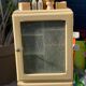 Armoire à pharmacie vintage