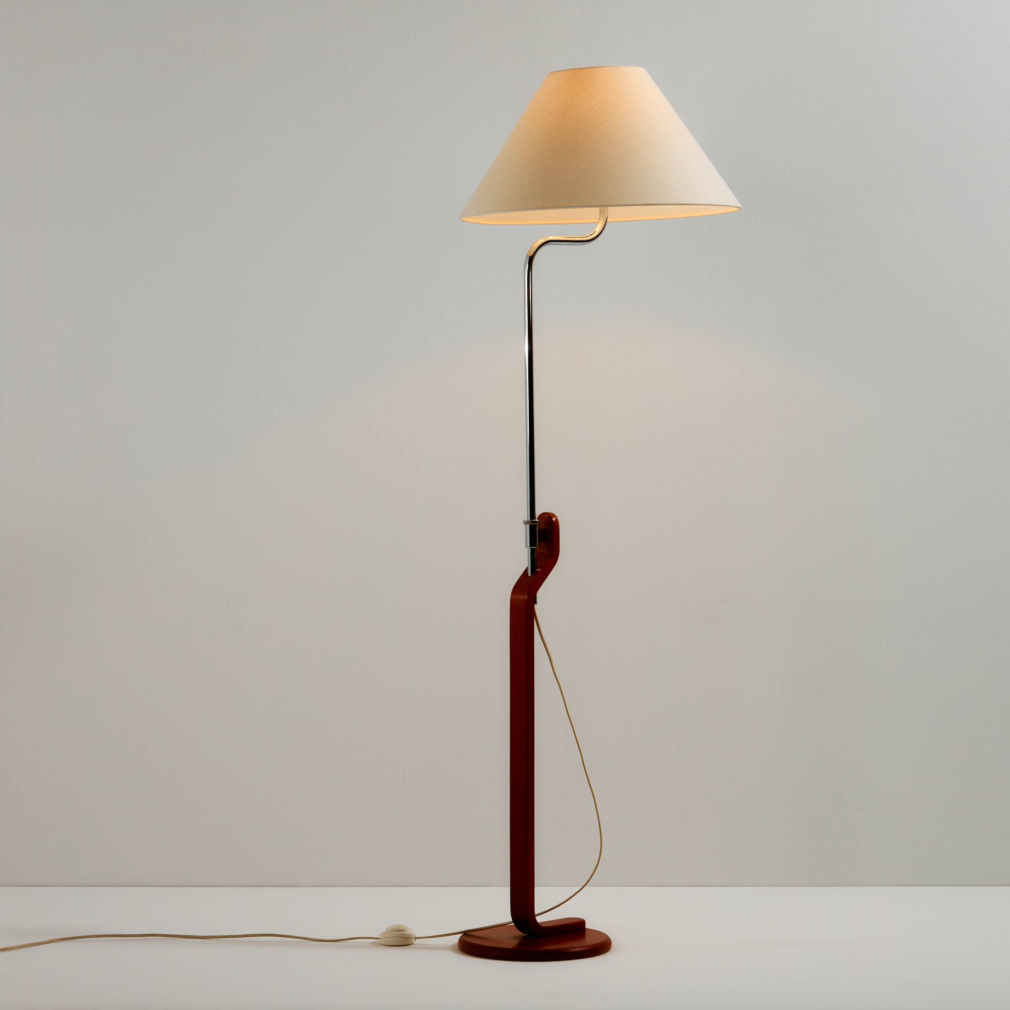 MK10838 Grevie floor lamp by Lars Bessfelt for Ateljé Lyktan