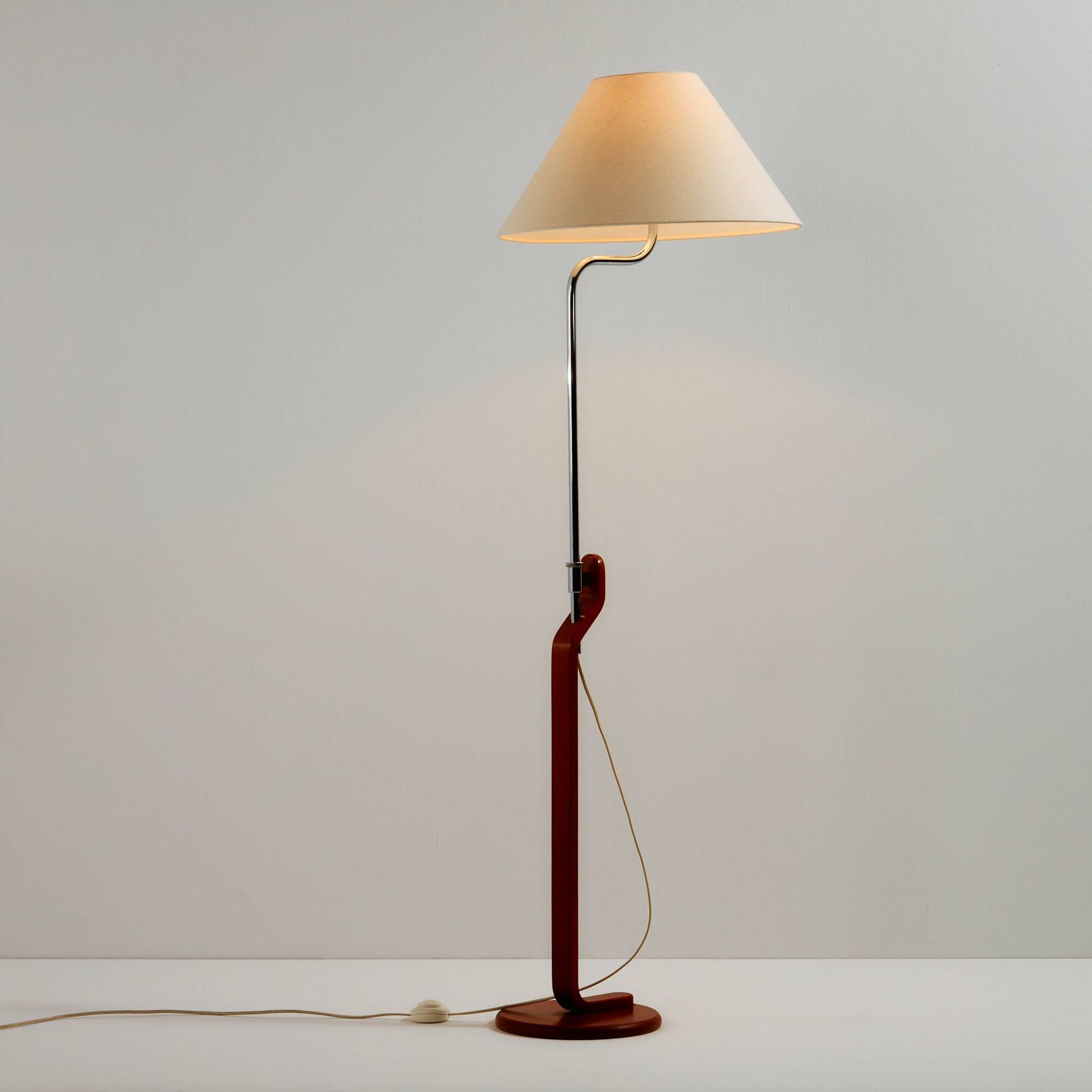 MK10838 Grevie floor lamp by Lars Bessfelt for Ateljé Lyktan