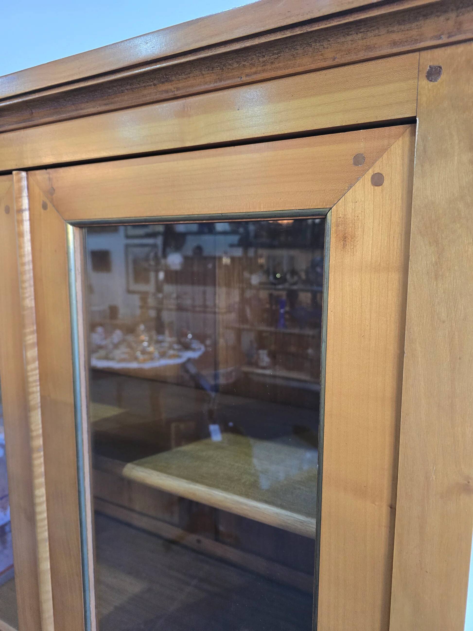 Vitrine / bibliothèque vintage bois et verre