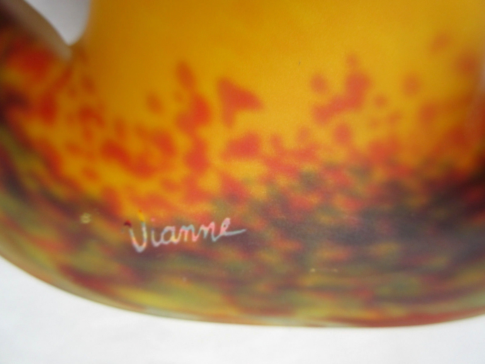 Tulip marmorean glass paste, two-tone, art deco, signed vianne, 2 available