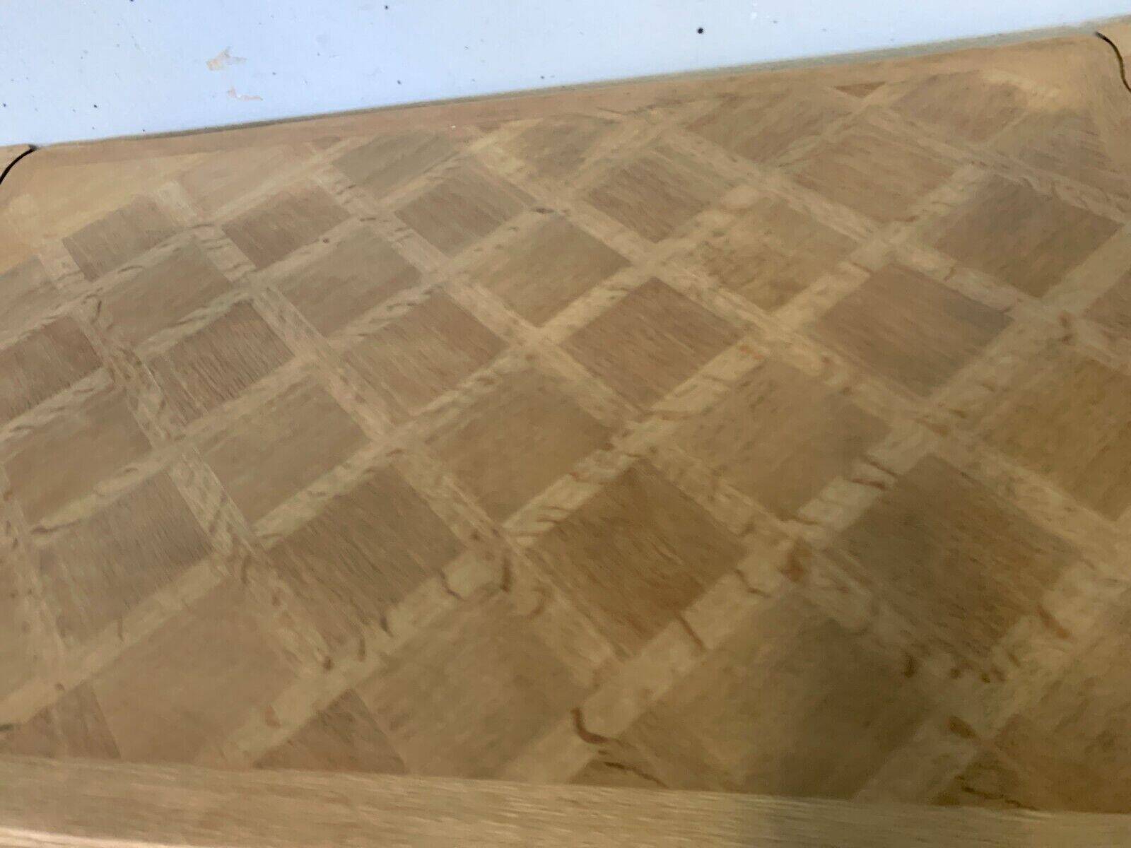 Regency style dining table in veneer and solid oak 20th century