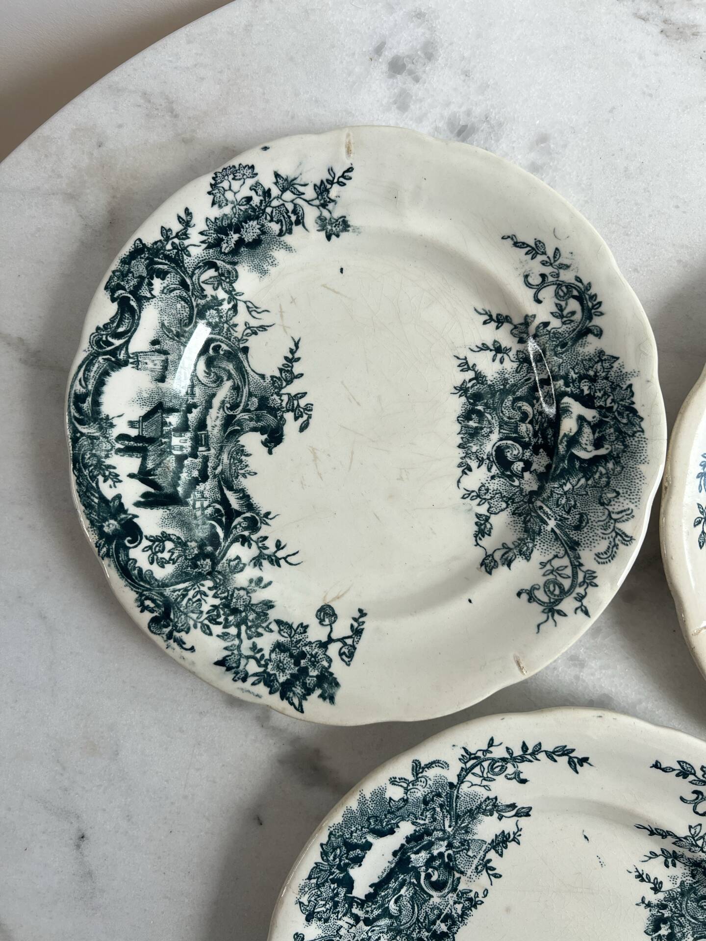 Set of 3 dessert plates in ironstone 20cm