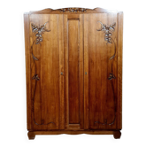 Art Deco period wardrobe in walnut and poplar circa 1930-1940