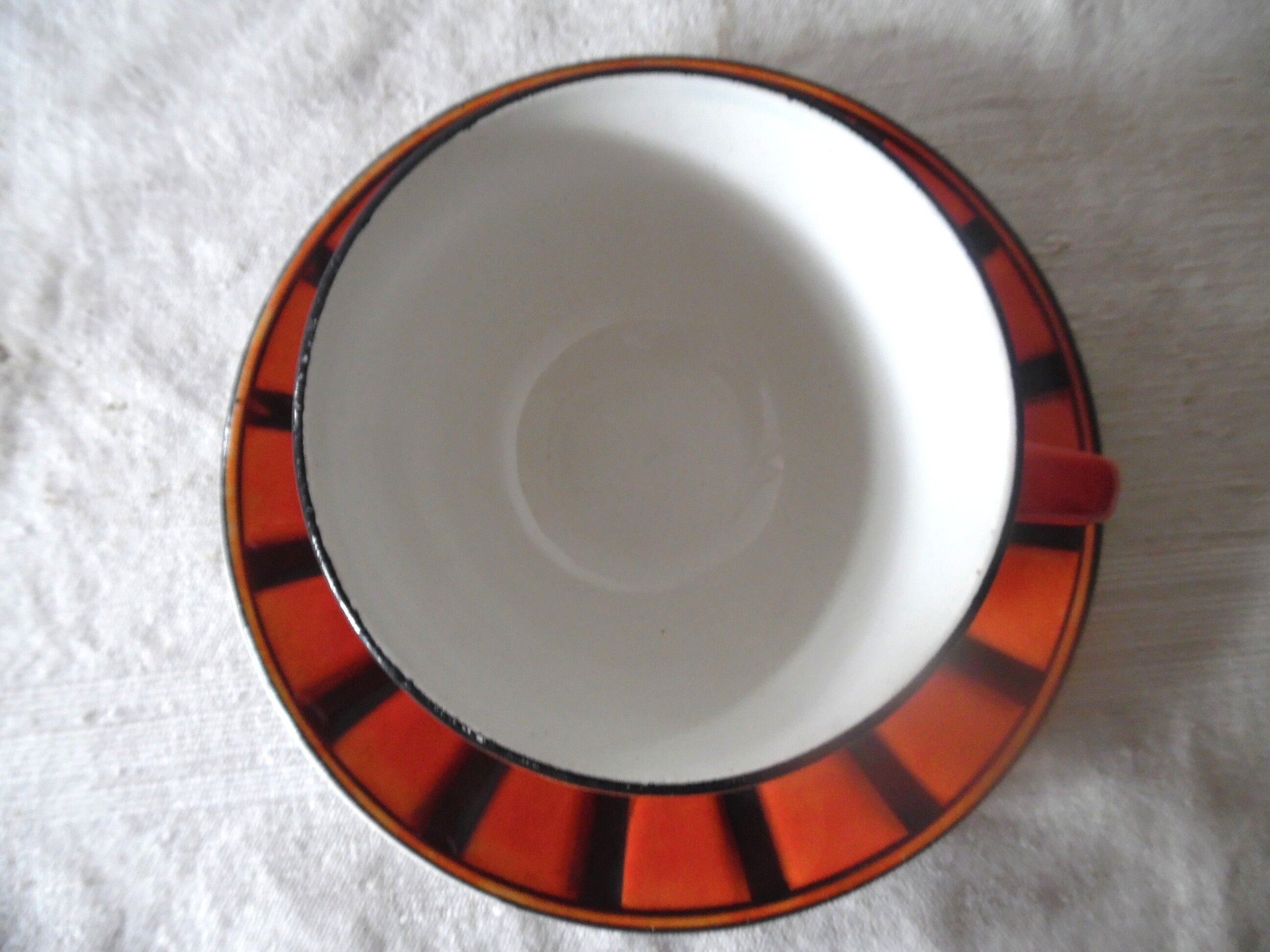 Cup and saucer sarreguemine