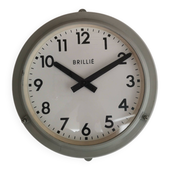 Horloge de gare / d'atelier brillie, pendule industrielle brillié, horloge réceptrice fille