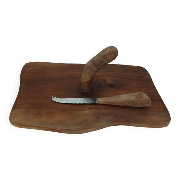 Plateau à fromage/ charcuterie en bois d'olivier