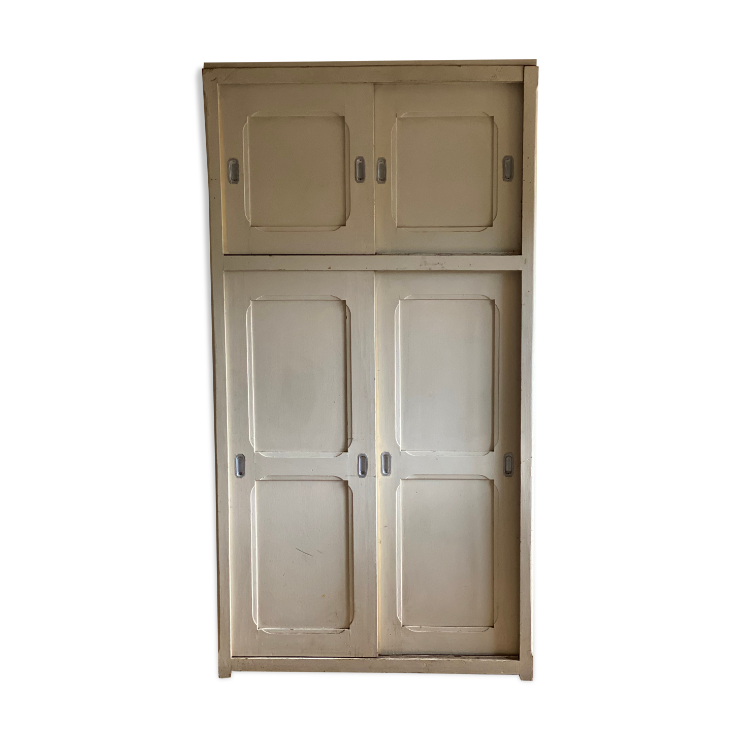 Parisian workshop cabinet with sliding doors