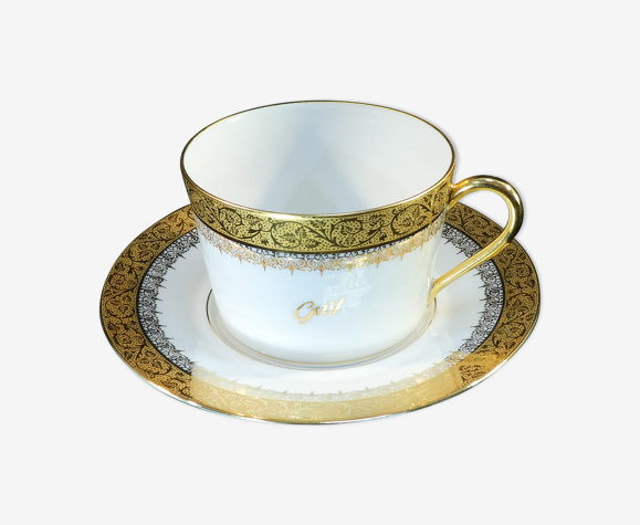 Dejeuner tasse et sous-tasse blanche et doré en porcelaine de LIMOGES