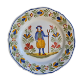 Assiette bretonne hb quimper signée et numérotée paysan à la fourche