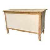 Vintage toy chest with removable heart