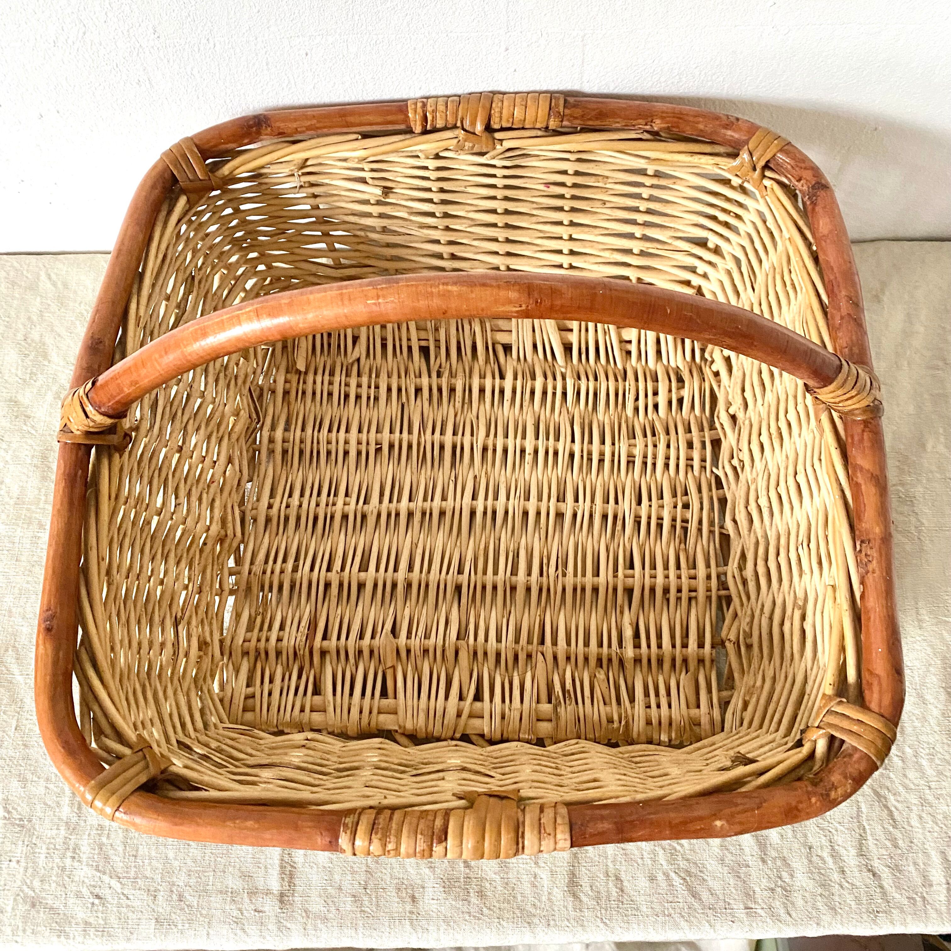 Wicker and rattan basket 34 x 34
