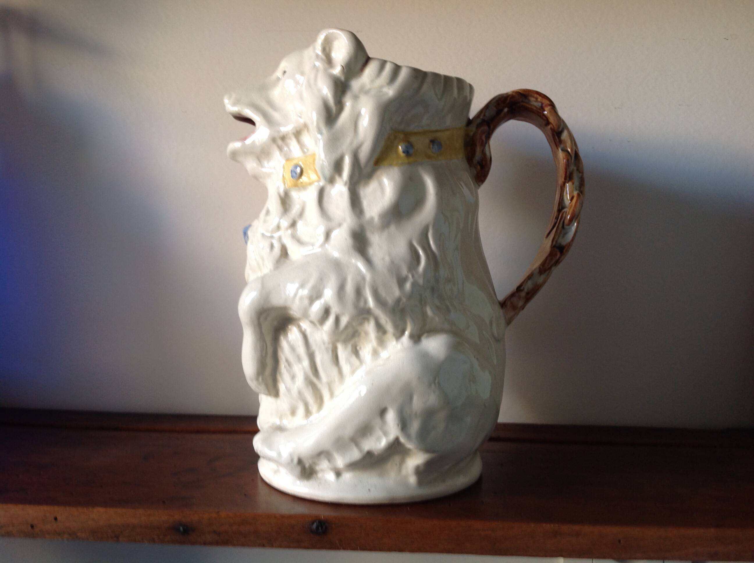 Bear slip pitcher, Couranges workshop number 126