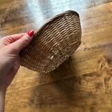 Round wicker basket