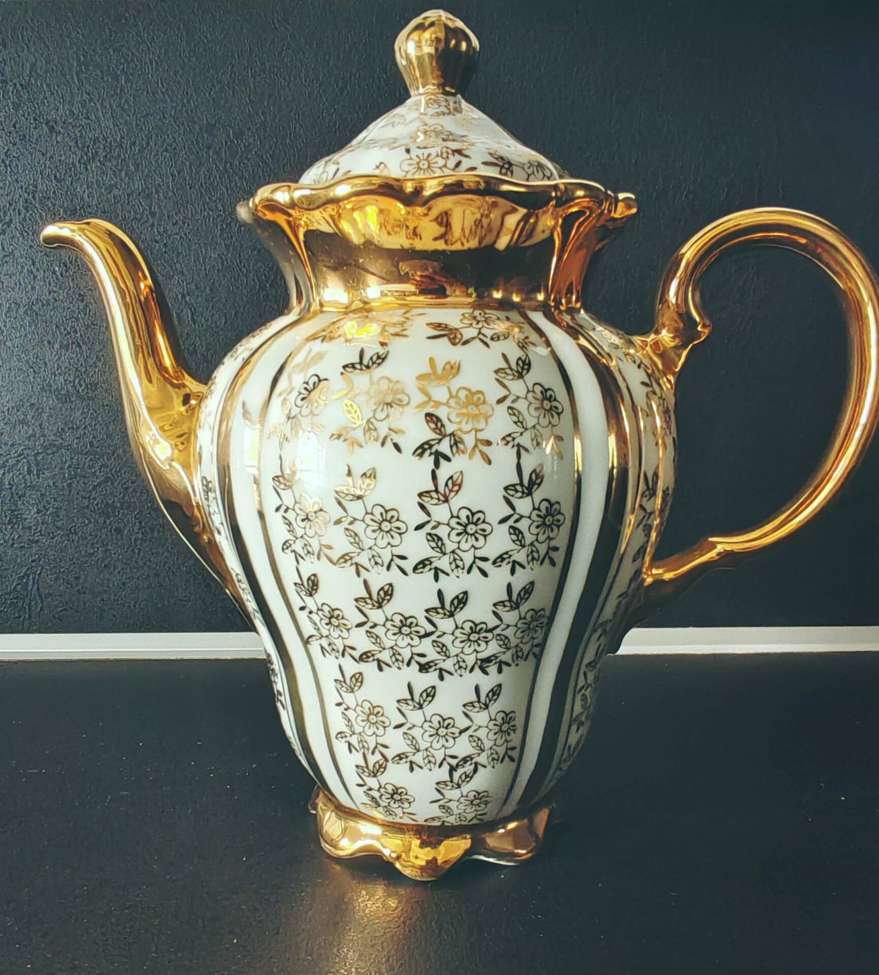 Antique Teapot in White and Gold Porcelain Baroque Style