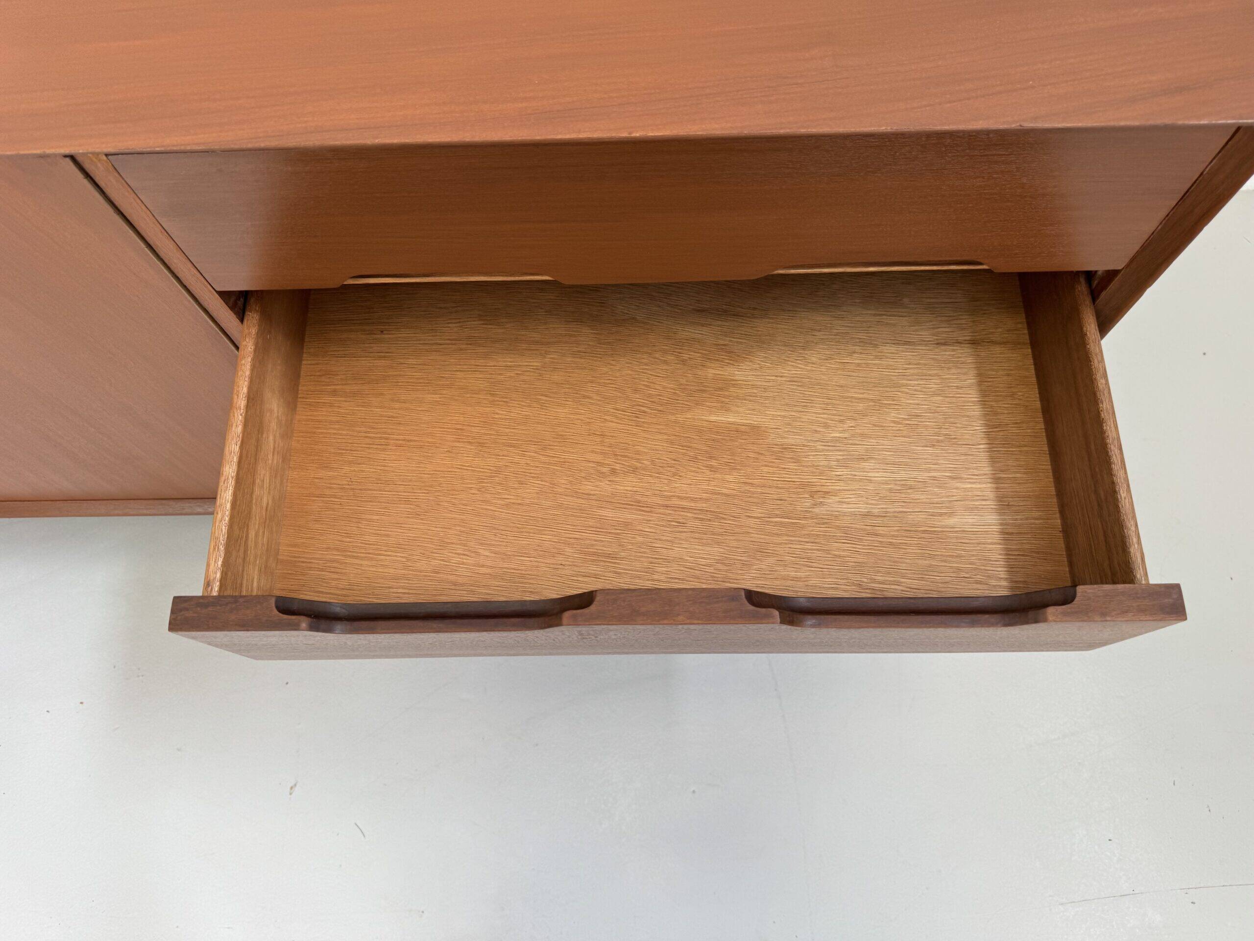 Buffet vintage Younger