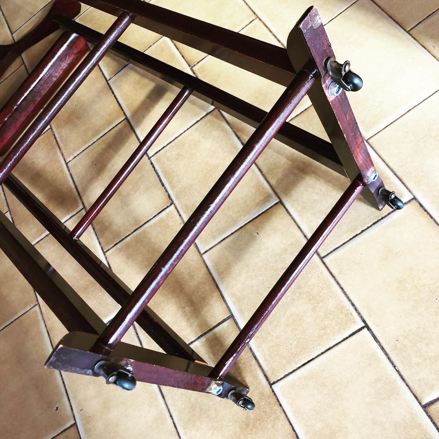 Mahogany Night Valet