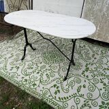 Oval bistro table