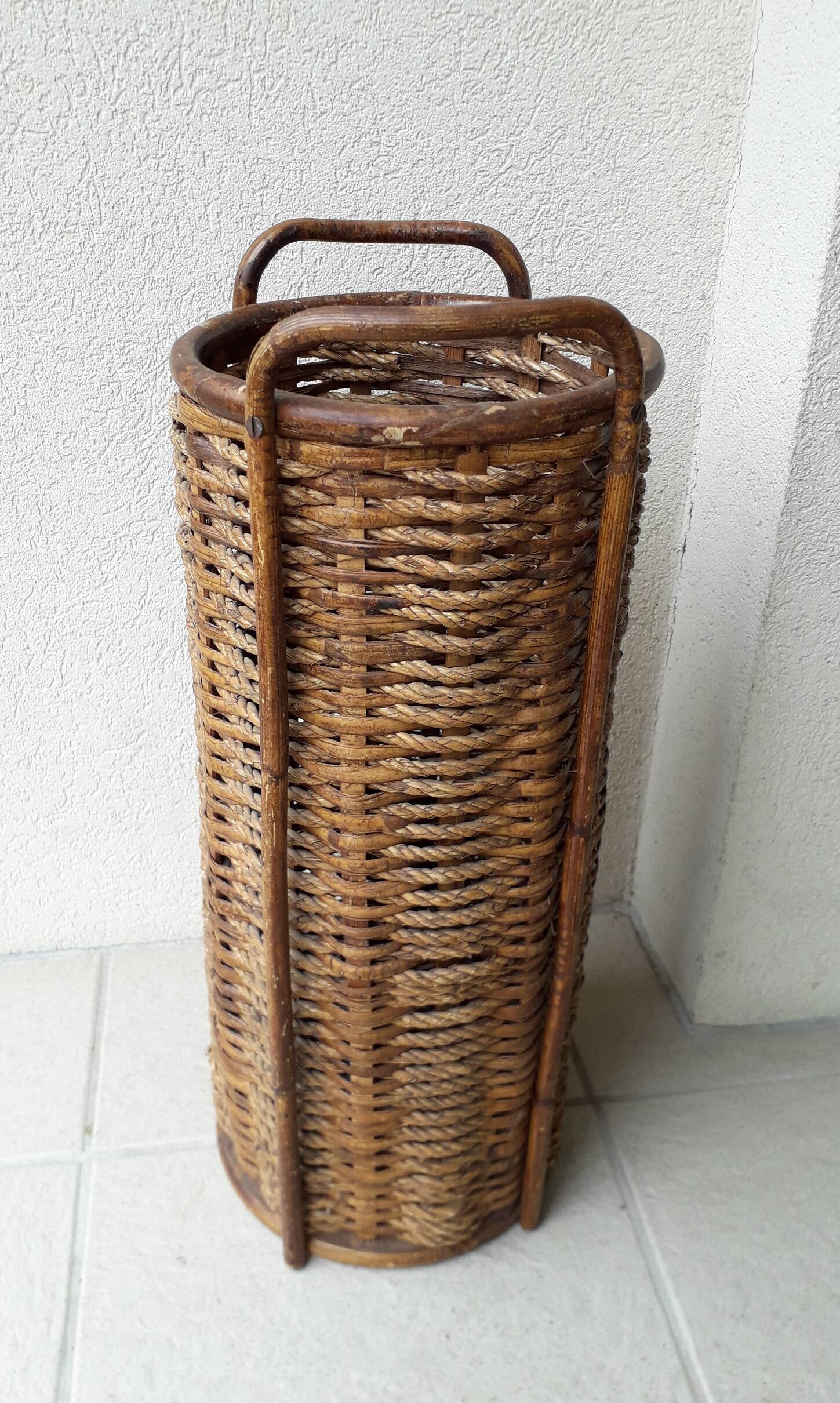 Rattan umbrella stand