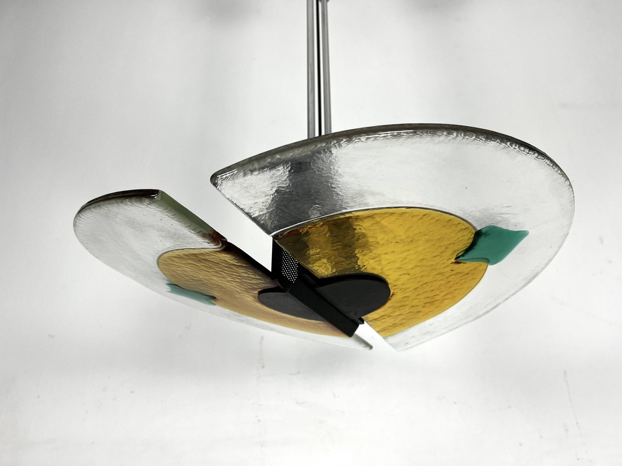 Lustre italien postmoderne en verre de Murano épais des années 80