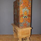 Neoclassical Art Deco cabinet in leather and oak