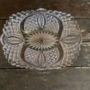 Vintage Geometric Shaped Moulded Glass Pocket Video #D550