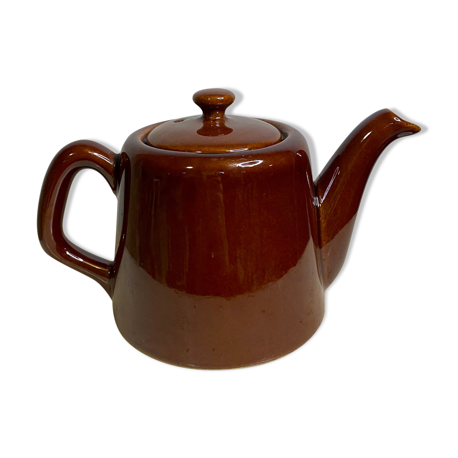 Théière marron en faïence