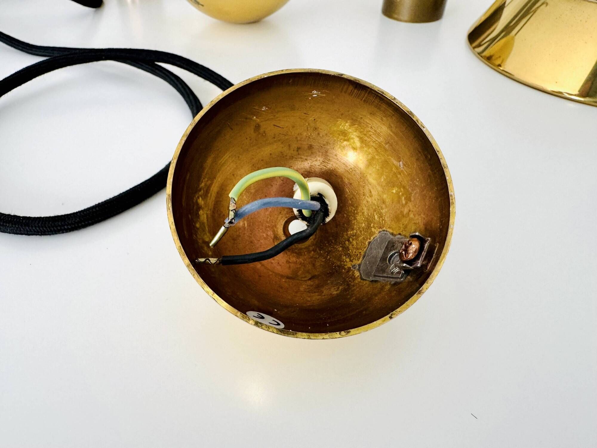 Adjustable Brass Keos Pendant Lamp with Counterweight by Florian Schulz